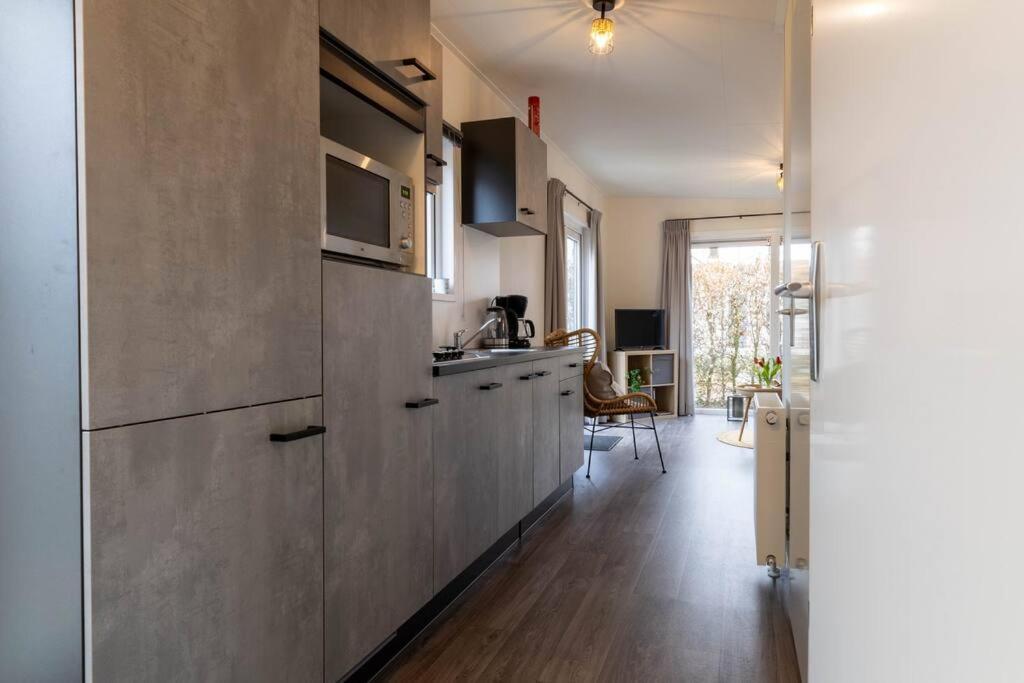 Gezellig Modern Chalet Midden Op De Veluwe Epe Bagian luar foto