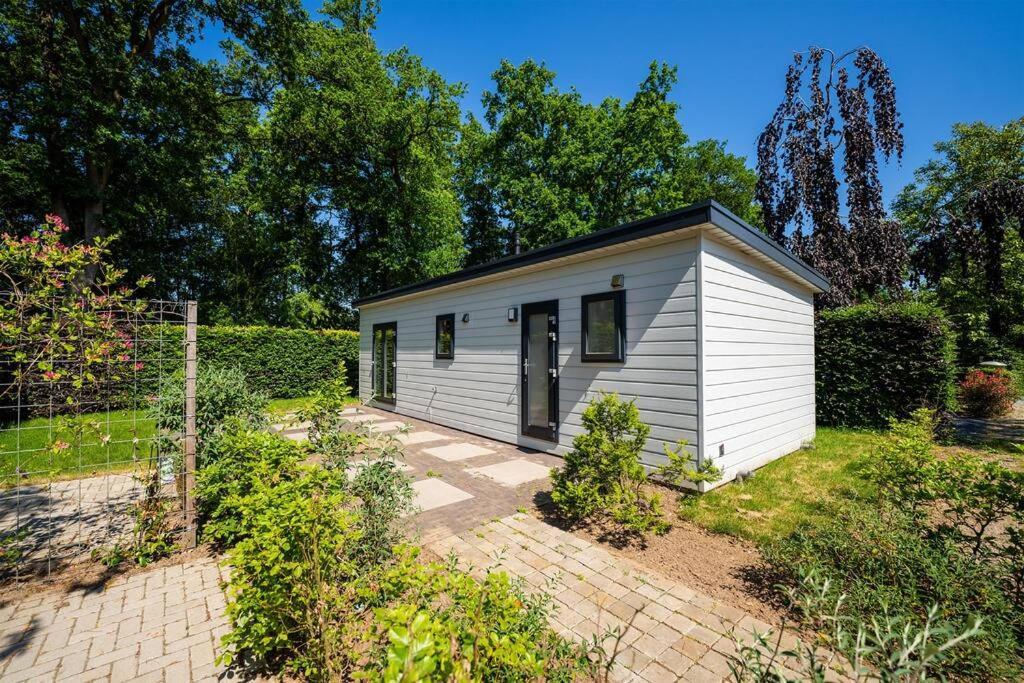Gezellig Modern Chalet Midden Op De Veluwe Epe Bagian luar foto