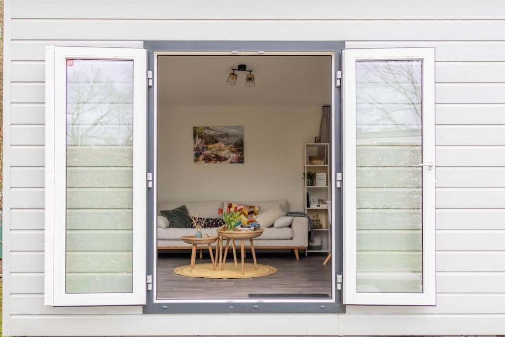 Gezellig Modern Chalet Midden Op De Veluwe Epe Bagian luar foto